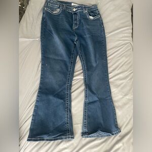 flared jeans